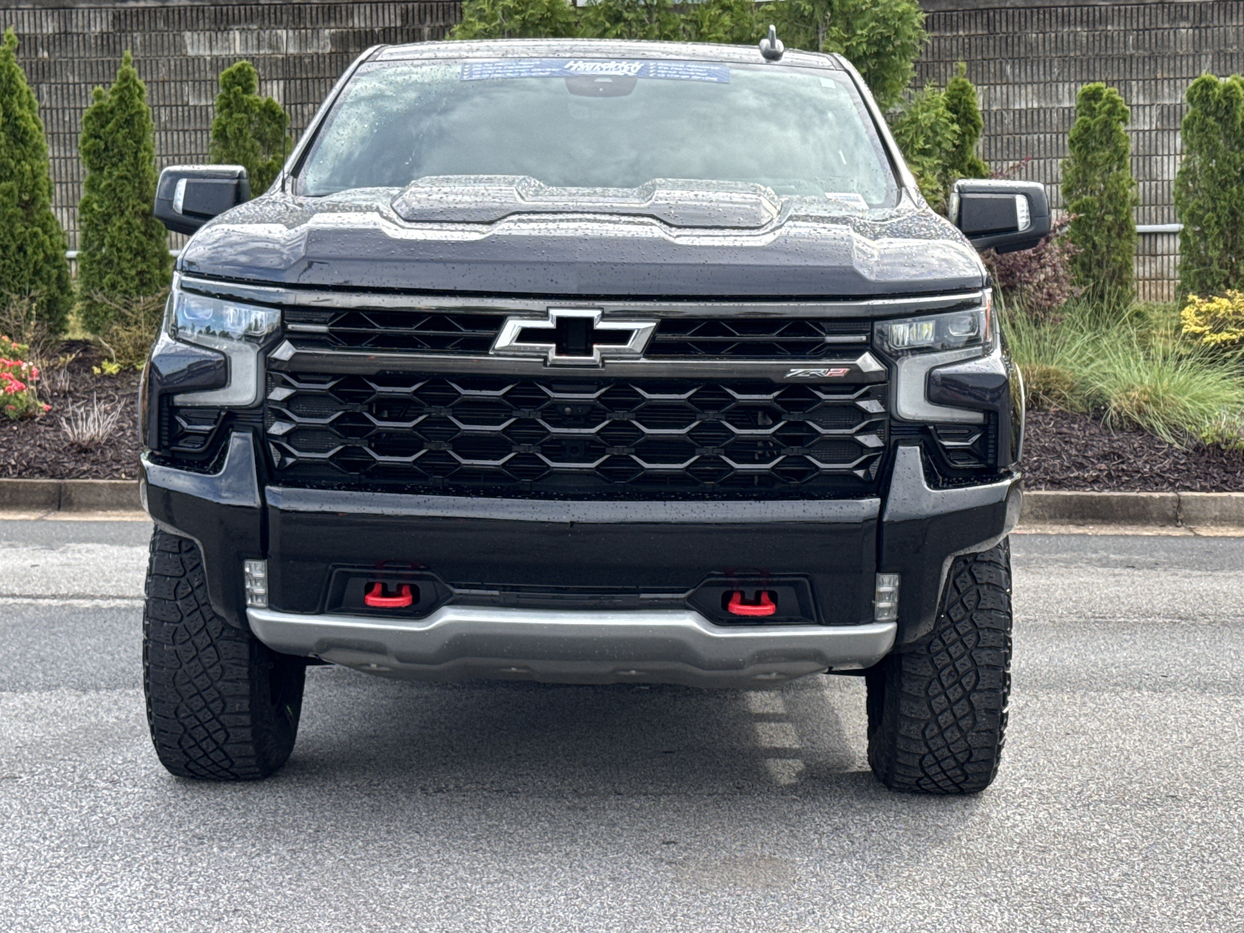 Used 2023 Chevrolet Silverado 1500 ZR2 w/ Technology Package AWD/4WD image 3