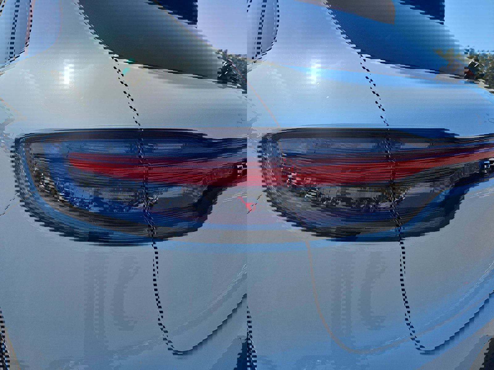 Used 2021 Porsche Macan image 35