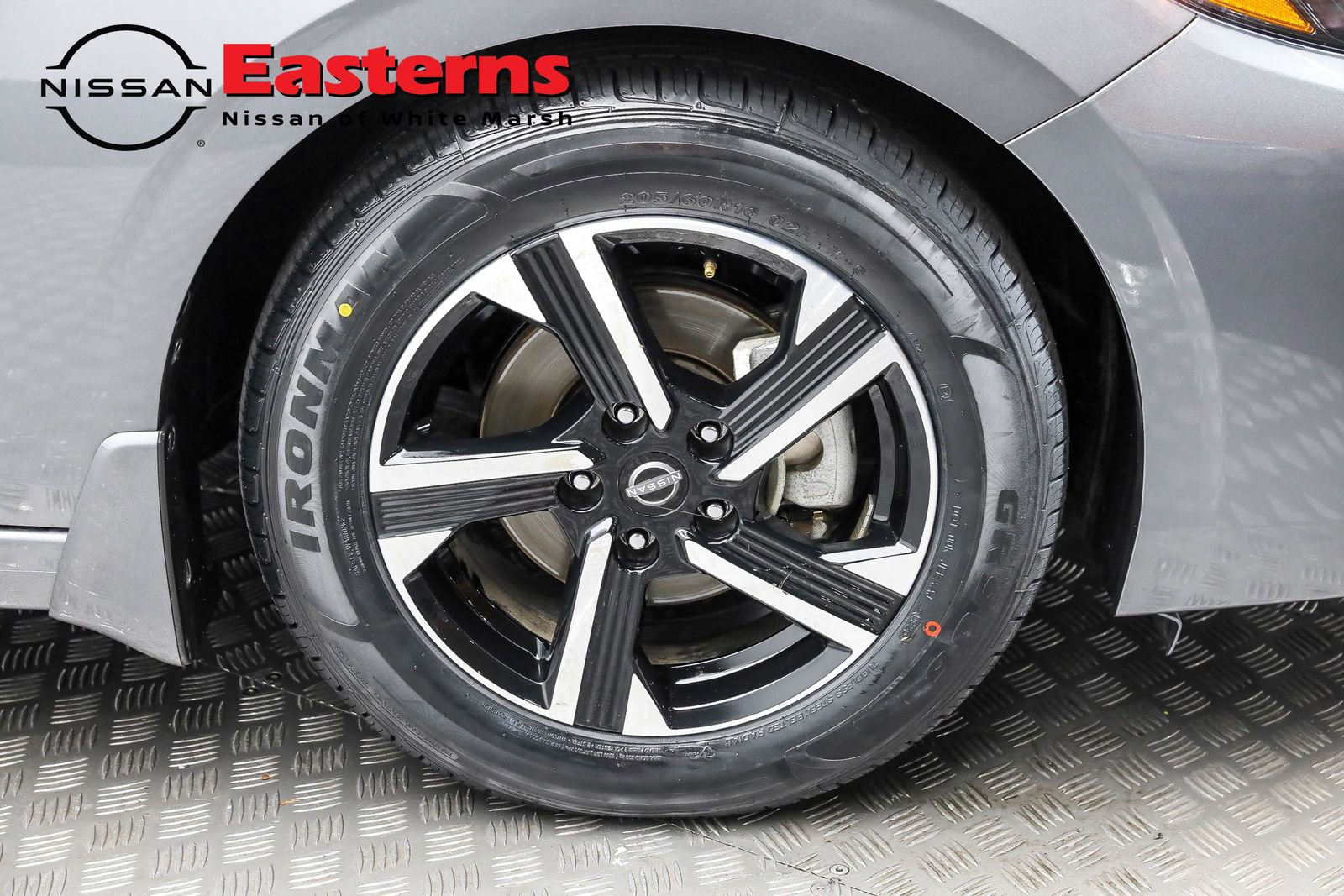 Used 2024 Nissan Sentra SV image 43