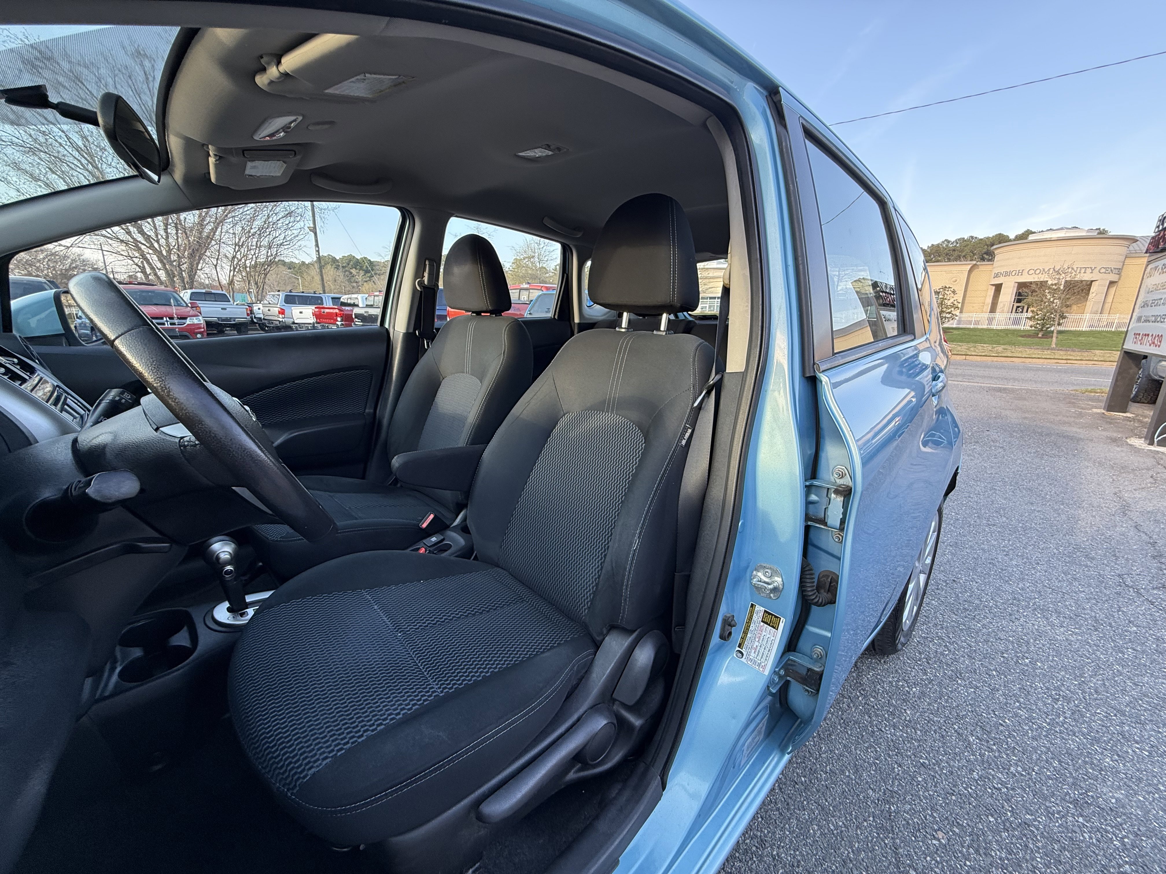 Used 2015 Nissan Versa Note SV image 12