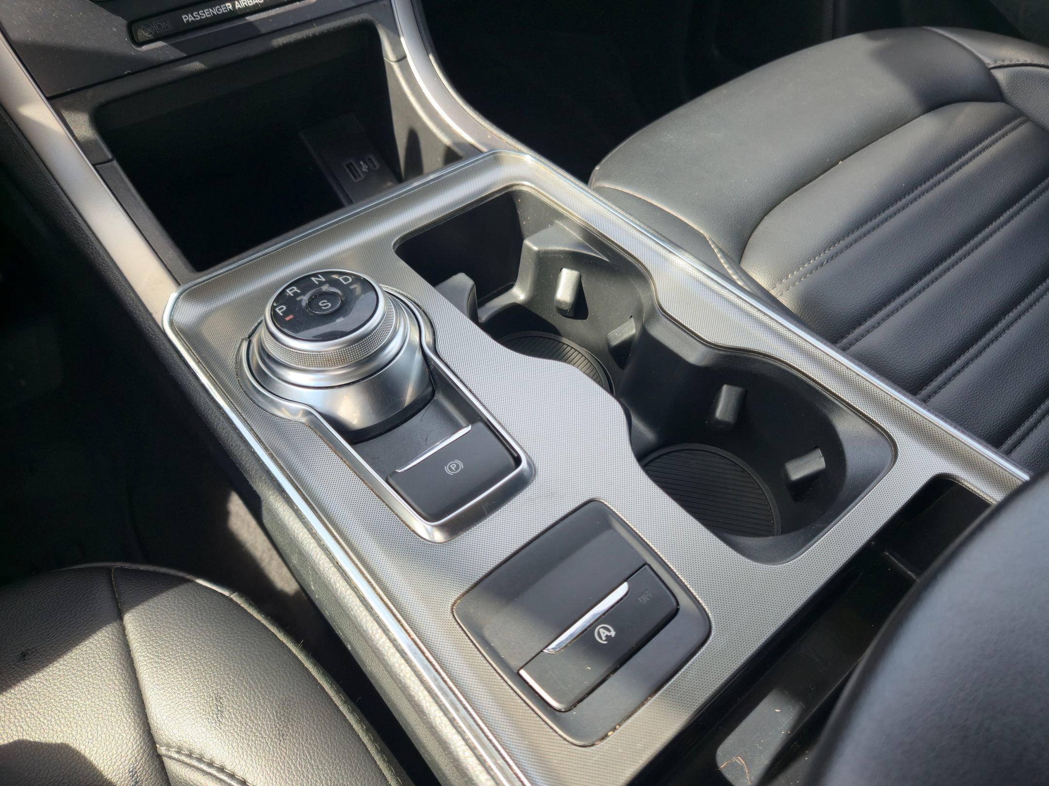 Used 2022 Ford Edge SEL w/ Convenience Package image 30