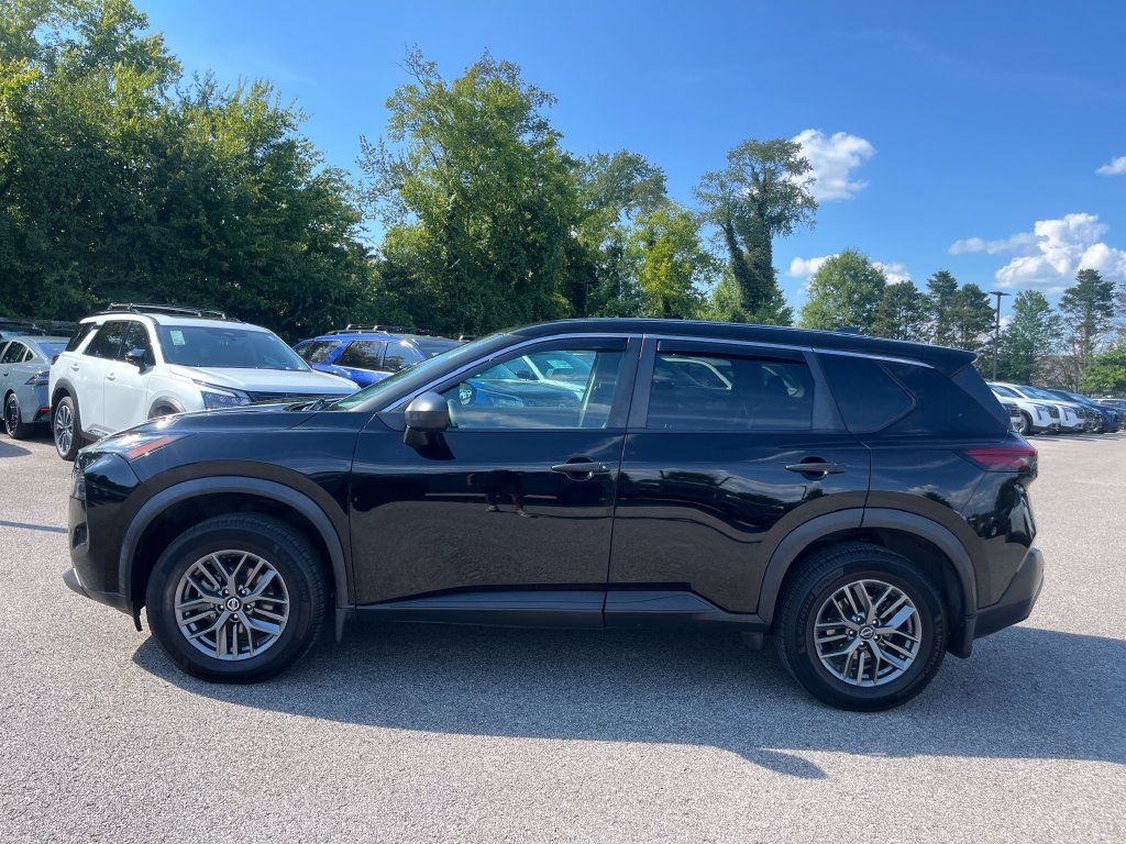 Used 2021 Nissan Rogue S FWD image 5
