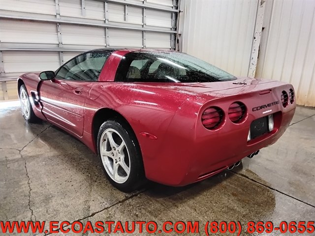Used 2001 Chevrolet Corvette Coupe w/ Preferred Equipment Group1 RWD image 3