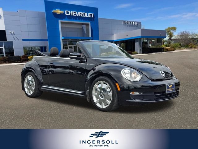 Used 2013 Volkswagen Beetle 2.5 FWD video 1