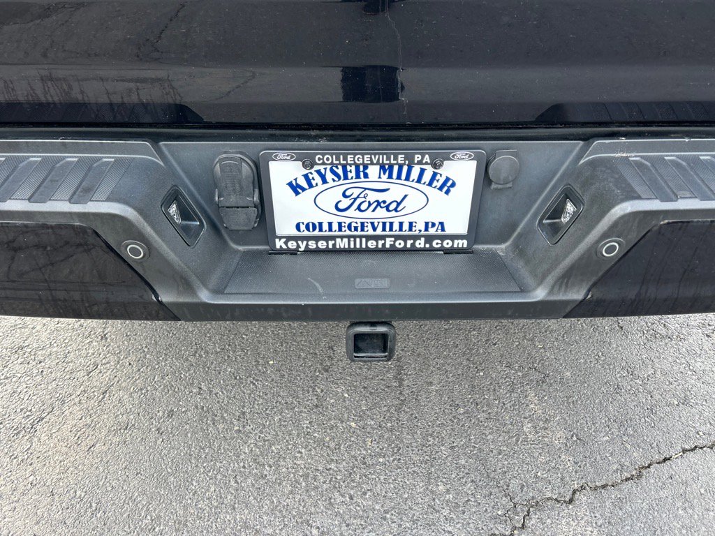 Certified 2022 Ford F150 XLT w/ Equipment Group 302A High image 13