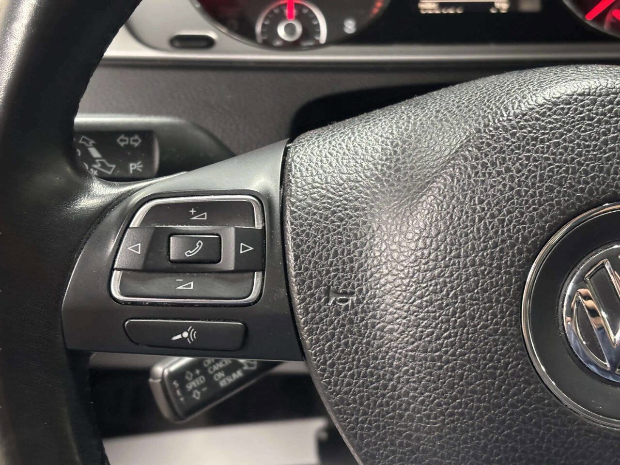 Used 2012 Volkswagen CC Sport FWD image 28