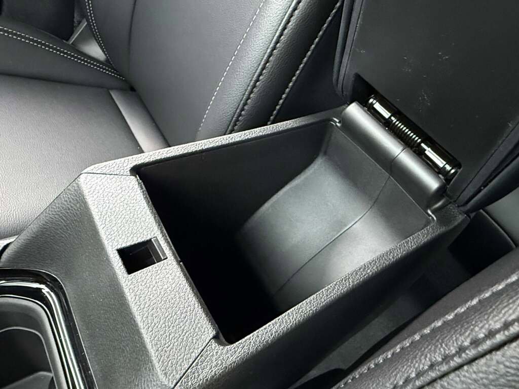 New 2026 Jeep Compass Limited image 33