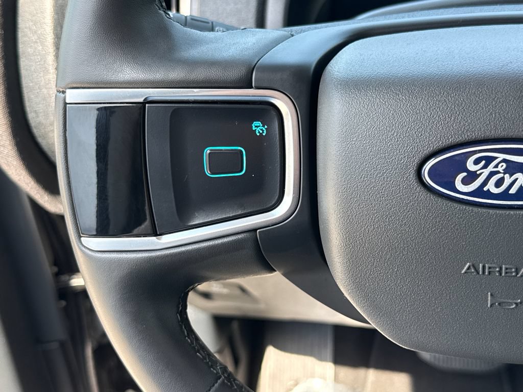 Certified 2025 Ford Expedition Active RWD image 16