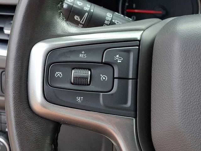 Used 2021 Chevrolet Suburban LS AWD/4WD image 32