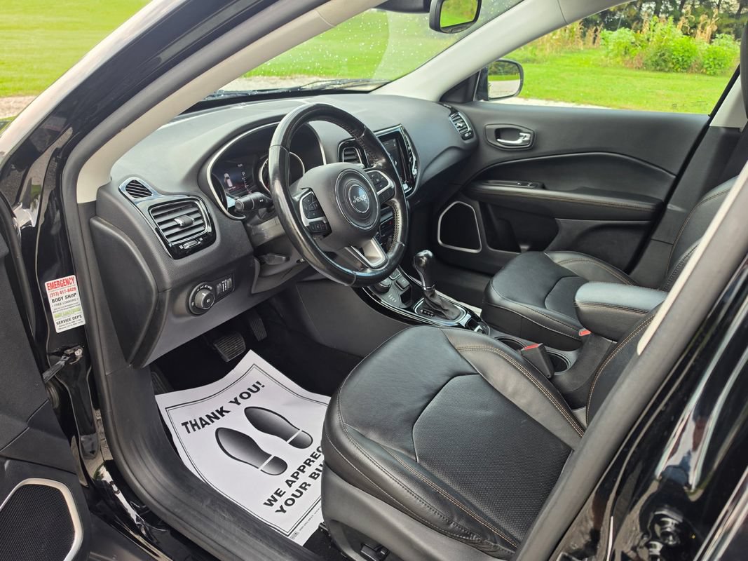Used 2020 Jeep Compass Limited AWD/4WD image 9