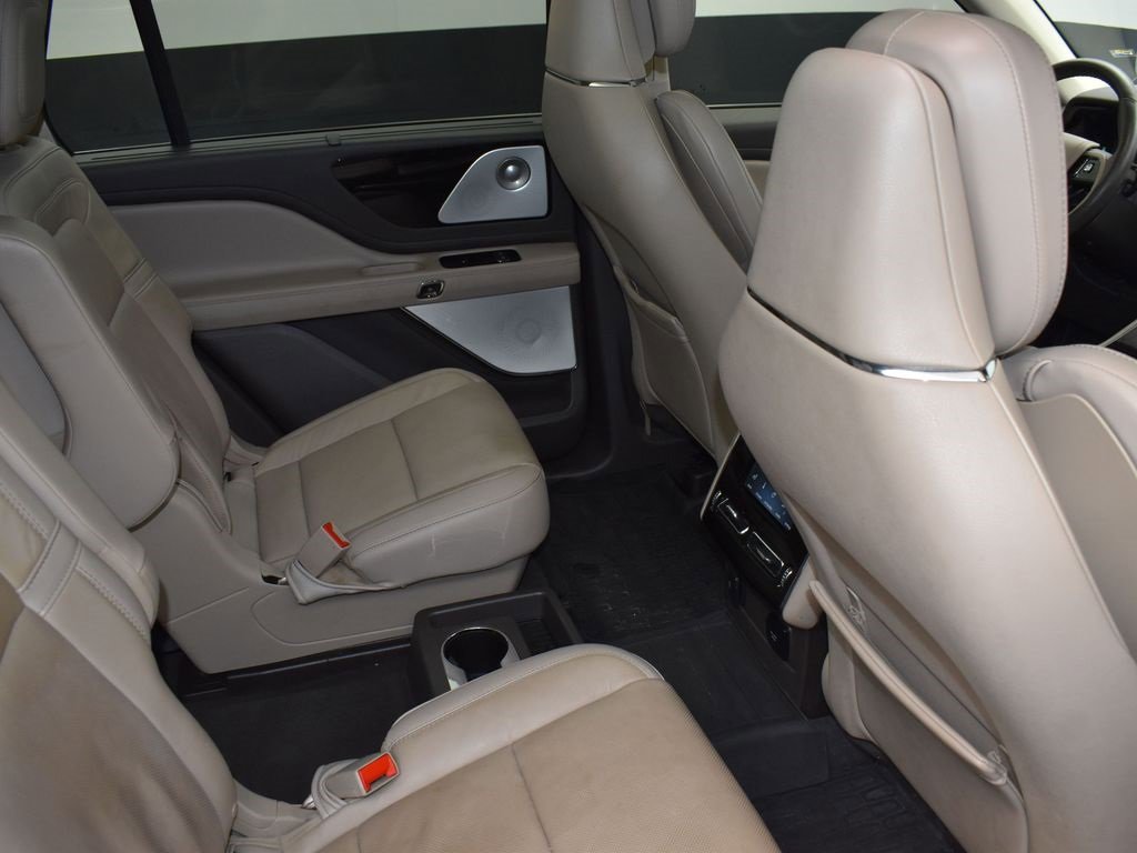 Used 2023 Lincoln Aviator Reserve w/ Equipment Group 201A image 22
