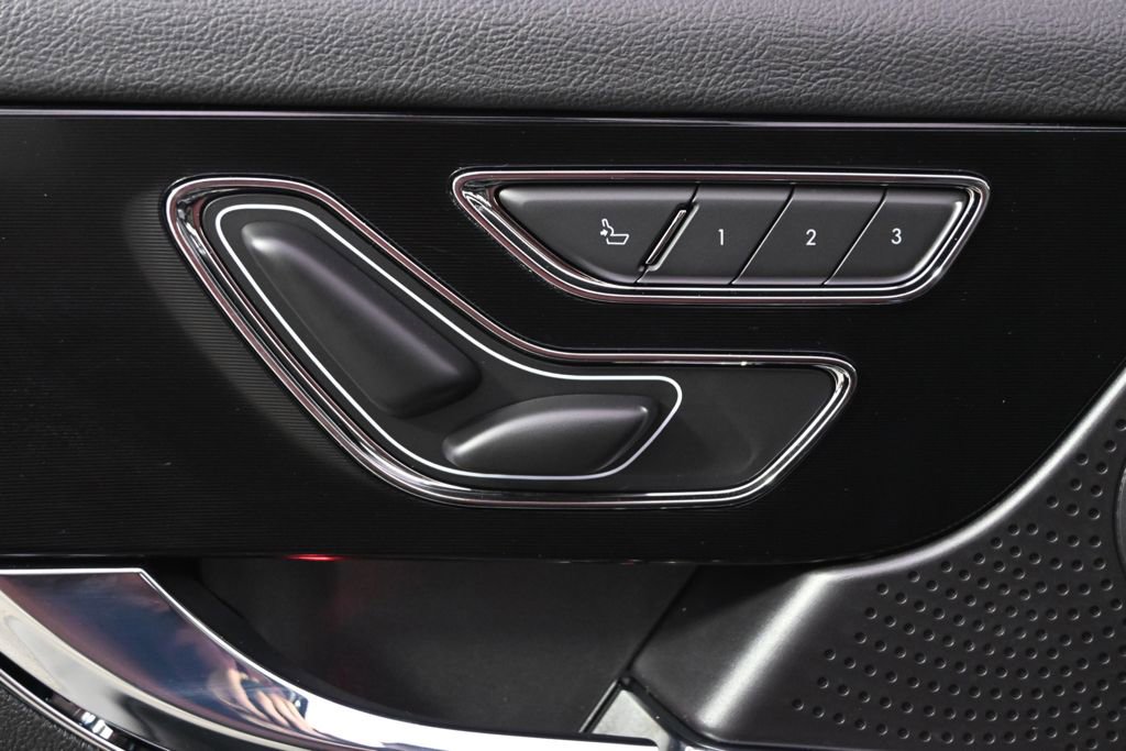 New 2026 Lincoln Corsair Reserve w/ Jet Appearance Package AWD/4WD image 14