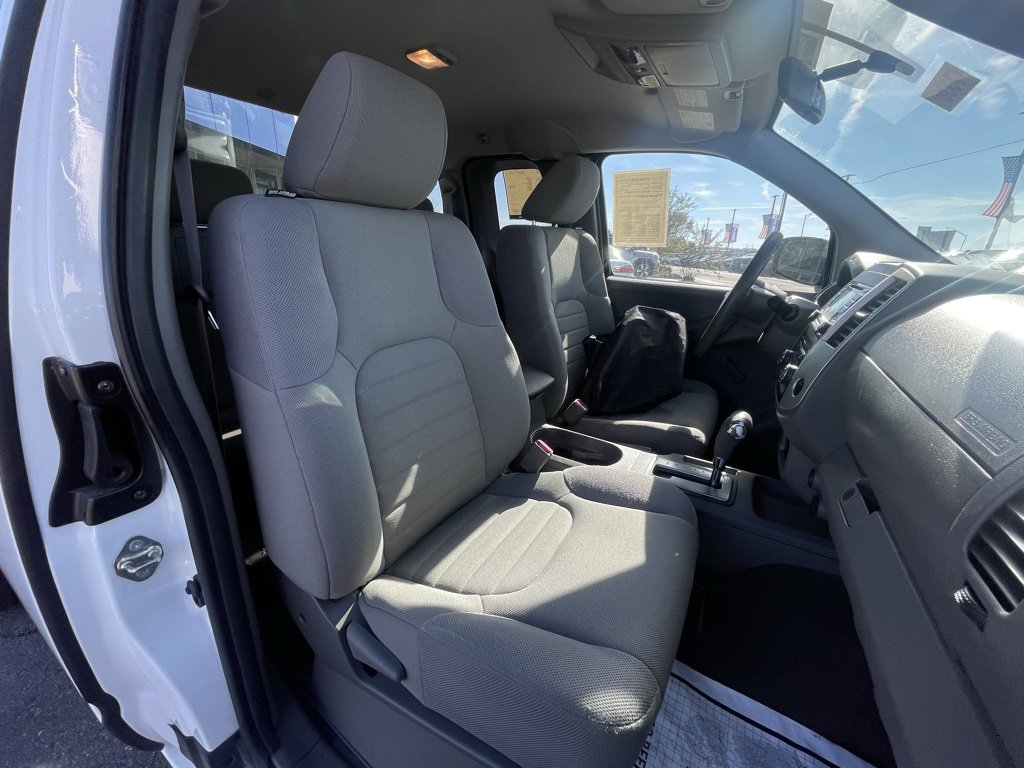 Used 2018 Nissan Frontier S image 29