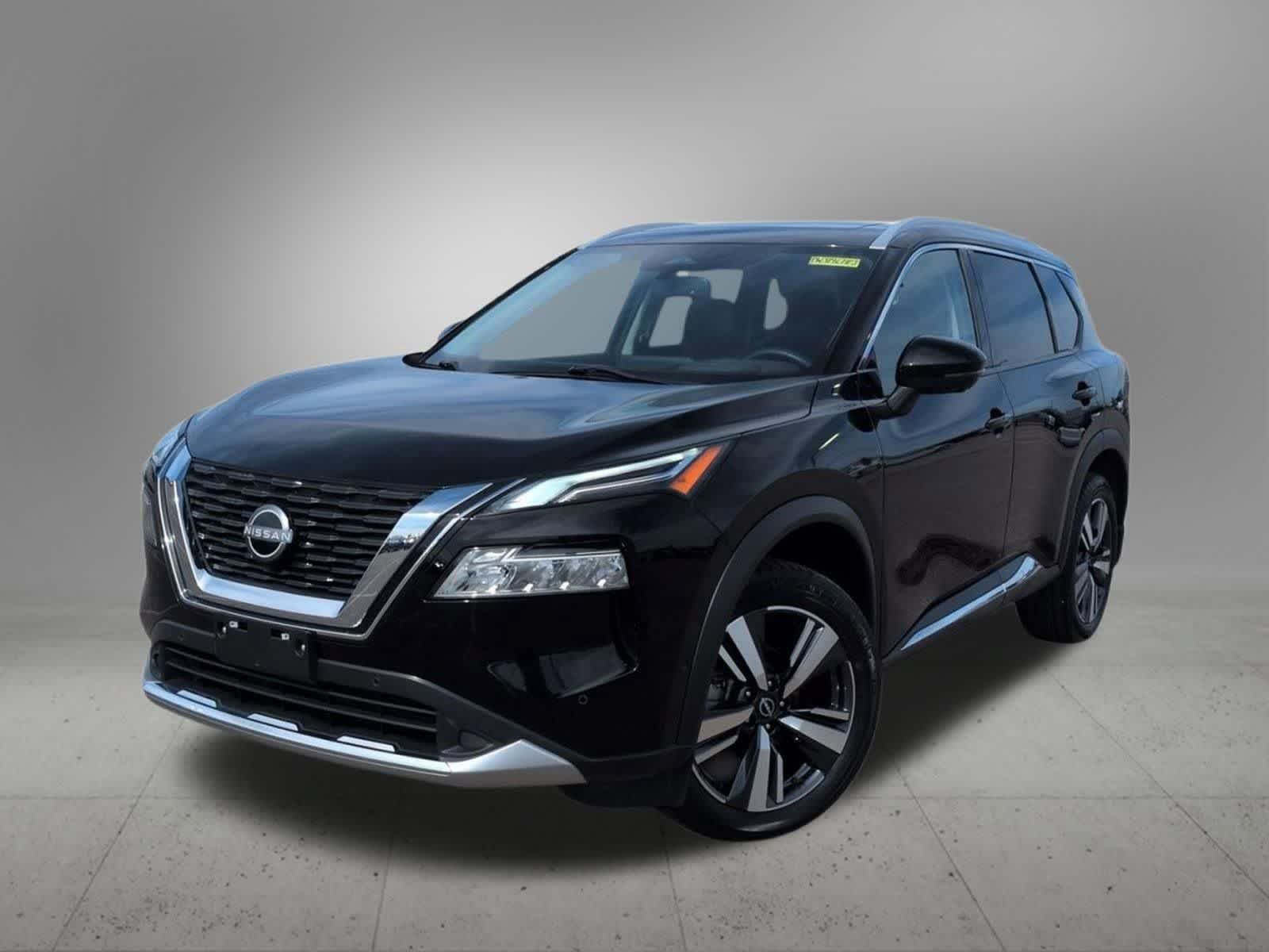 Used 2023 Nissan Rogue Platinum w/ Platinum Premium Package