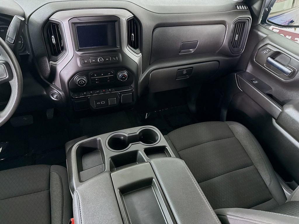 Used 2024 Chevrolet Silverado 1500 Custom AWD/4WD image 23