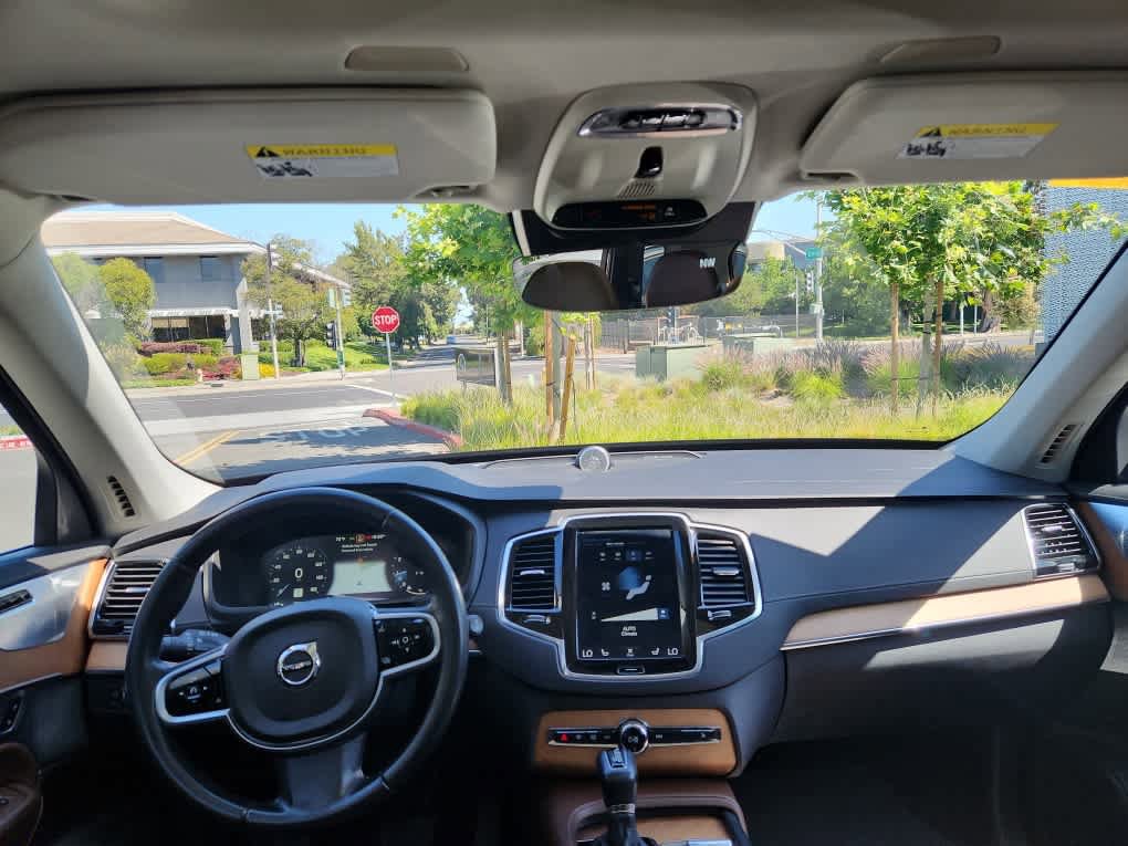 Used 2018 Volvo XC90 T6 Inscription w/ Convenience Package AWD/4WD image 7