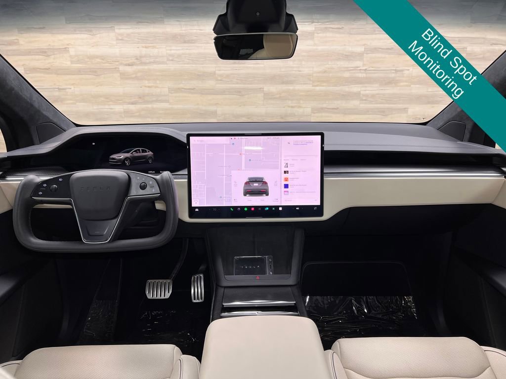 Used 2024 Tesla Model X Plaid image 2