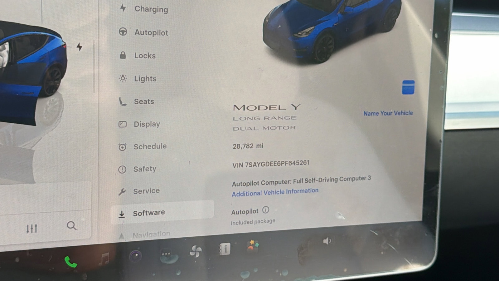 Used 2023 Tesla Model Y Long Range image 30