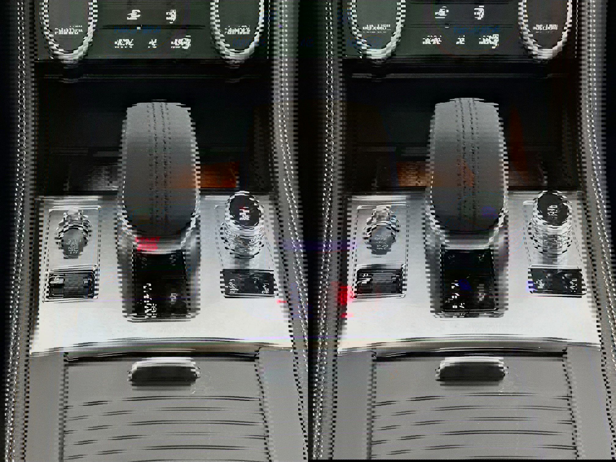 Used 2024 Jaguar F-PACE R-Dynamic S image 13