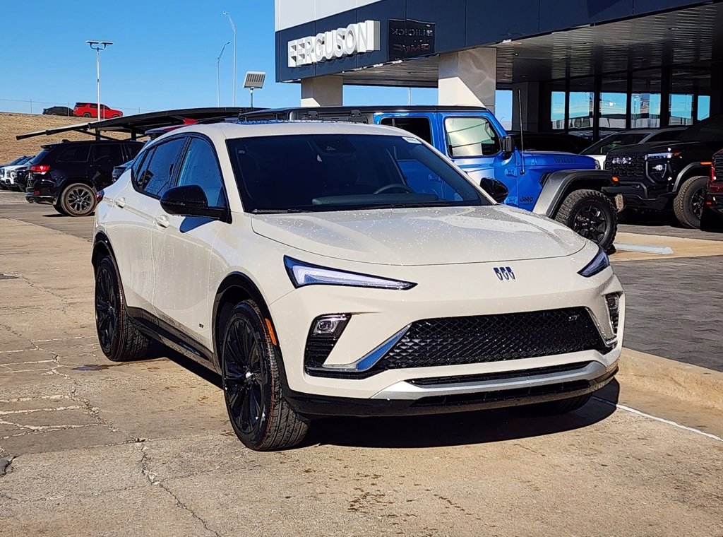 New 2026 Buick Envista Sport Touring w/ Studio Series image 2