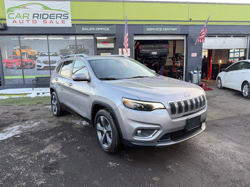 Used 2019 Jeep Cherokee Limited AWD/4WD image 3