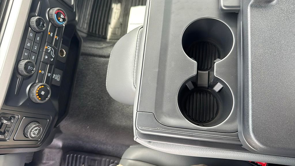 New 2024 Ford F350 XL w/ XL Chrome Package image 9