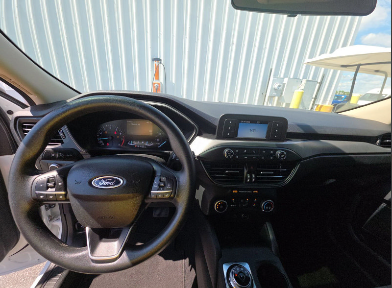 Used 2020 Ford Escape S FWD image 6