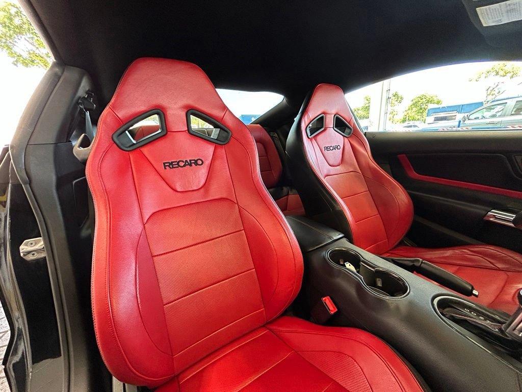 Used 2019 Ford Mustang Premium w/ Ecoboost Performance Package RWD image 27