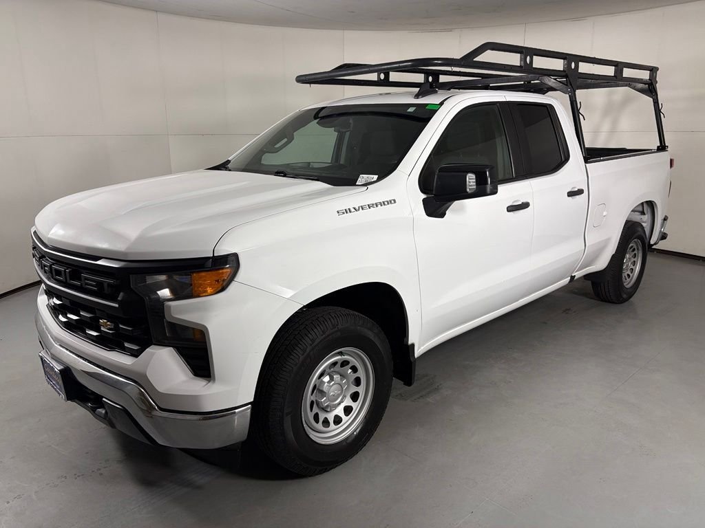 Used 2023 Chevrolet Silverado 1500 W/T w/ WT Value Package RWD image 4