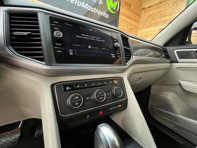Used 2018 Volkswagen Atlas SE AWD/4WD image 19