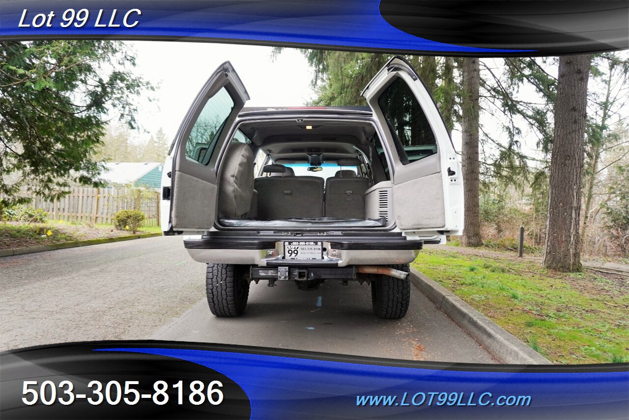 Used 1998 Chevrolet Suburban LT AWD/4WD image 29