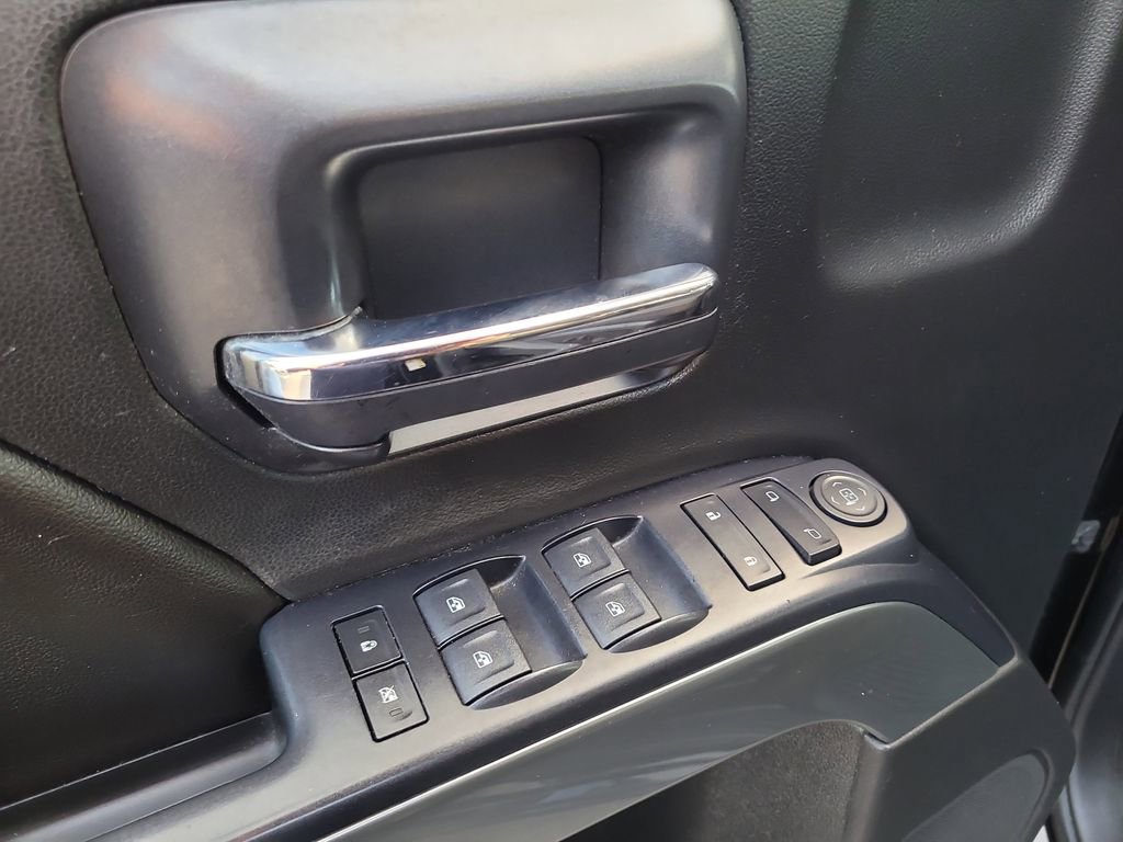 Used 2015 Chevrolet Silverado 2500 LT w/ LT Convenience Package image 13