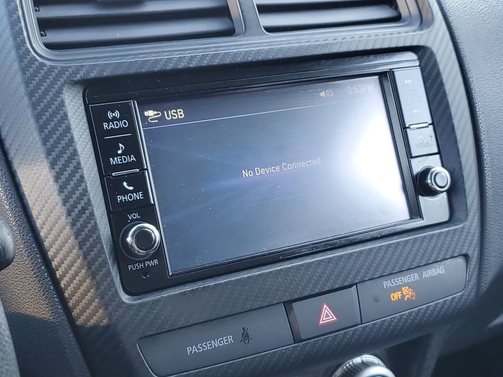 Used 2023 Mitsubishi Outlander Sport SE image 12