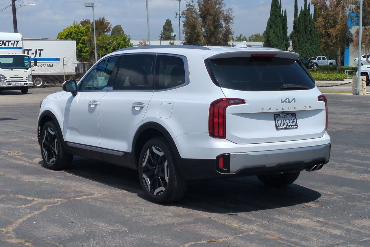 Certified 2023 Kia Telluride S FWD image 8