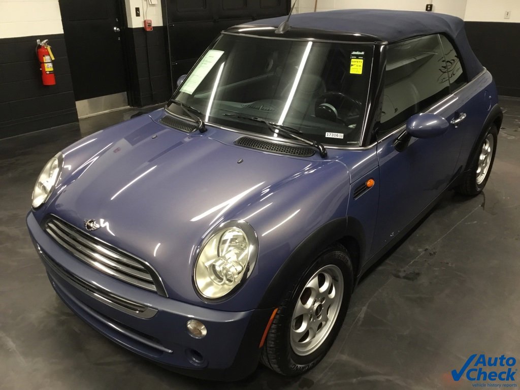 Used 2006 MINI Cooper Convertible image 17