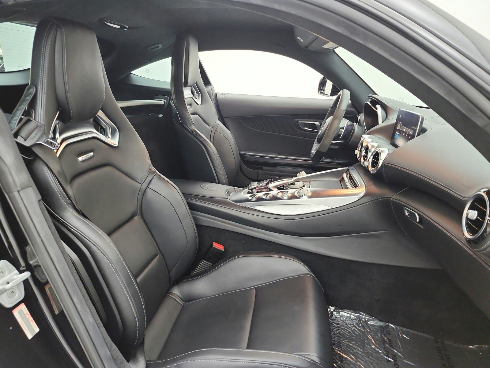 Used 2016 Mercedes-Benz AMG GT S image 16