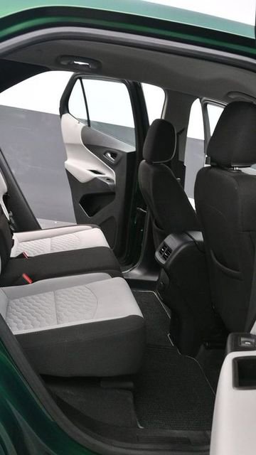 Used 2018 Chevrolet Equinox LS image 12