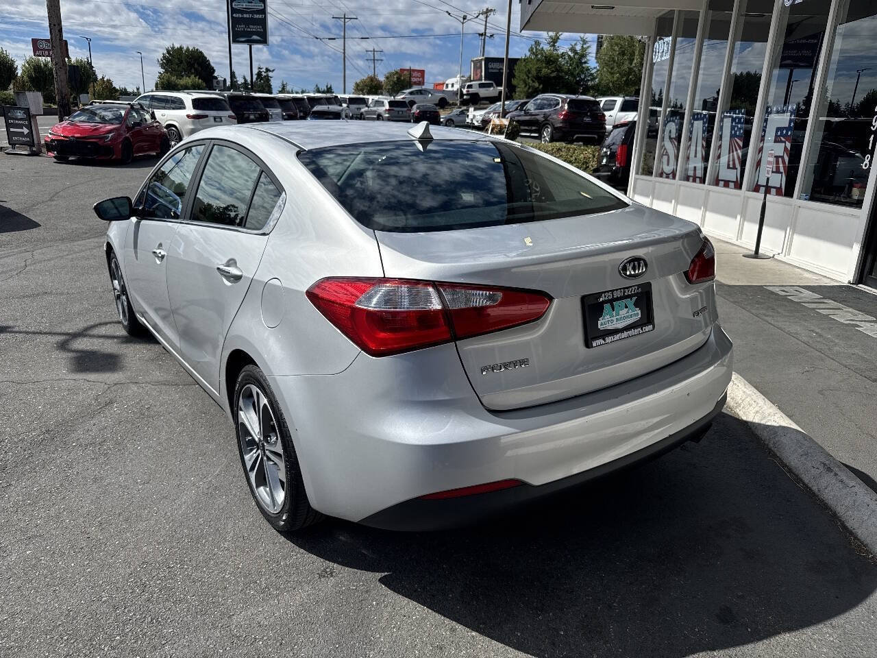 Used 2016 Kia Forte EX FWD image 4