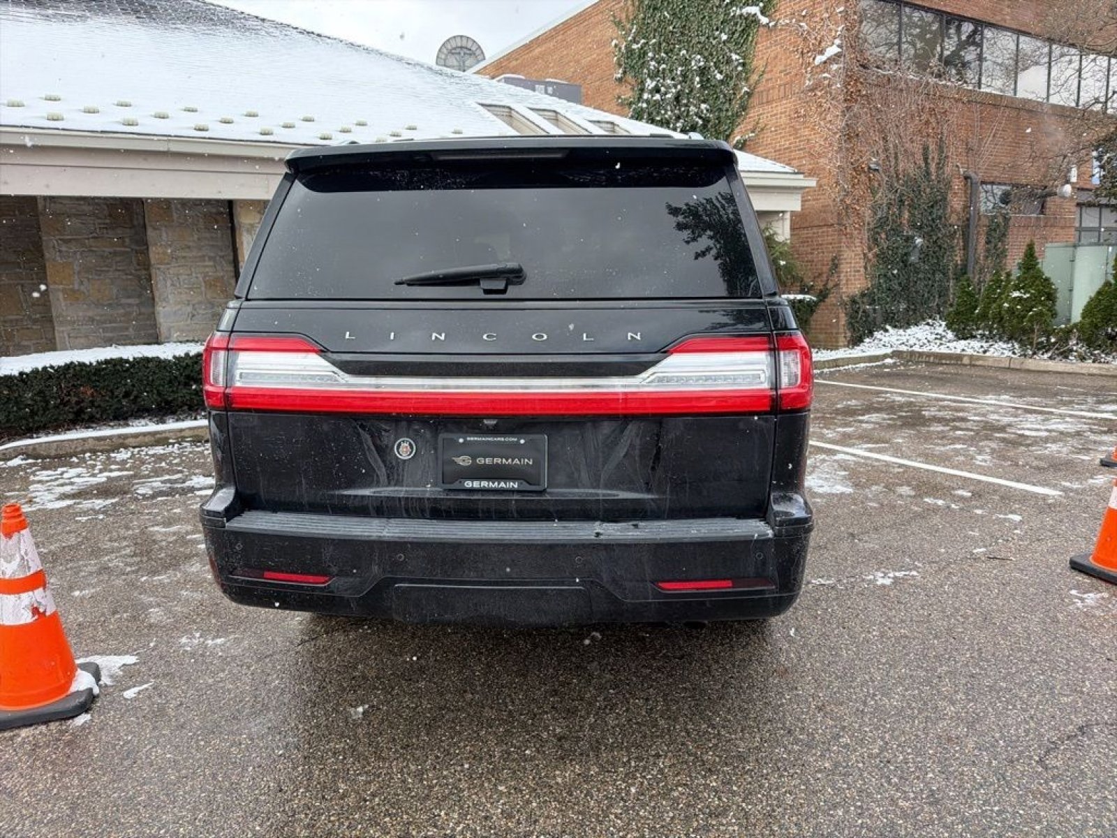 Used 2019 Lincoln Navigator Reserve image 9
