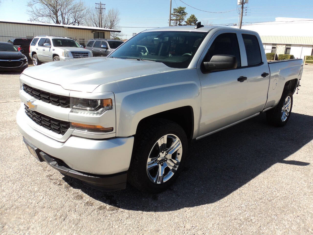 Used 2019 Chevrolet Silverado 1500 Custom w/ Custom Convenience Package image 1