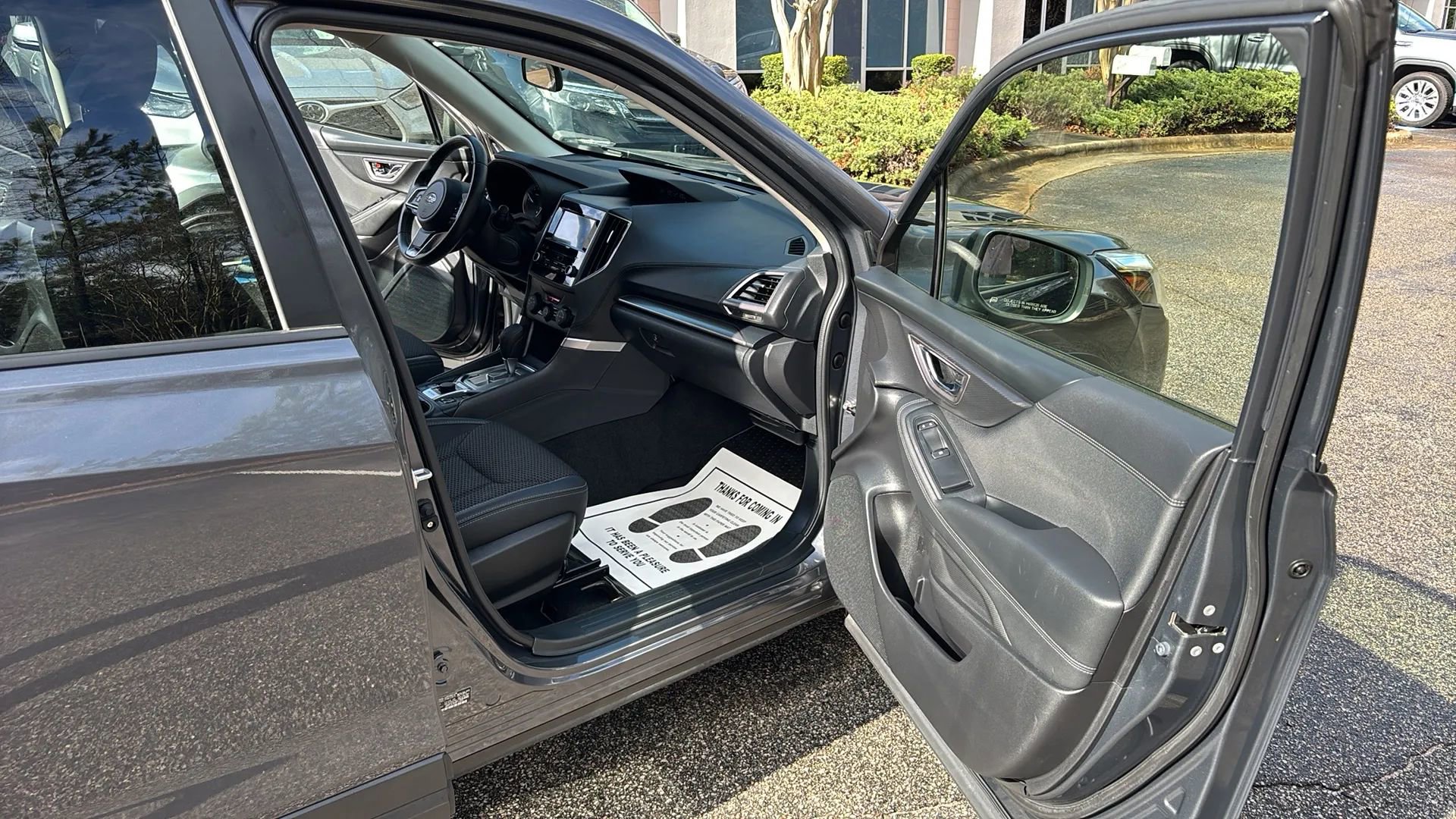 Used 2023 Subaru Forester Premium image 21