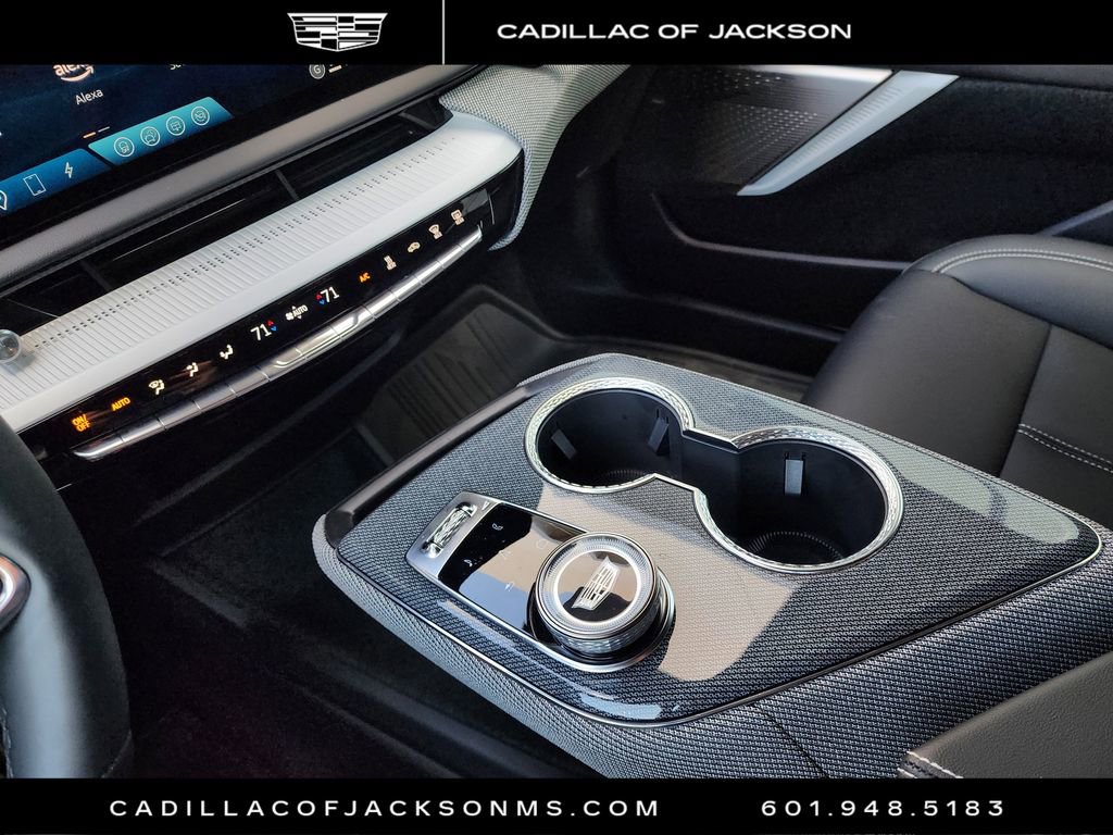 New 2025 Cadillac Optiq Sport 1 image 13