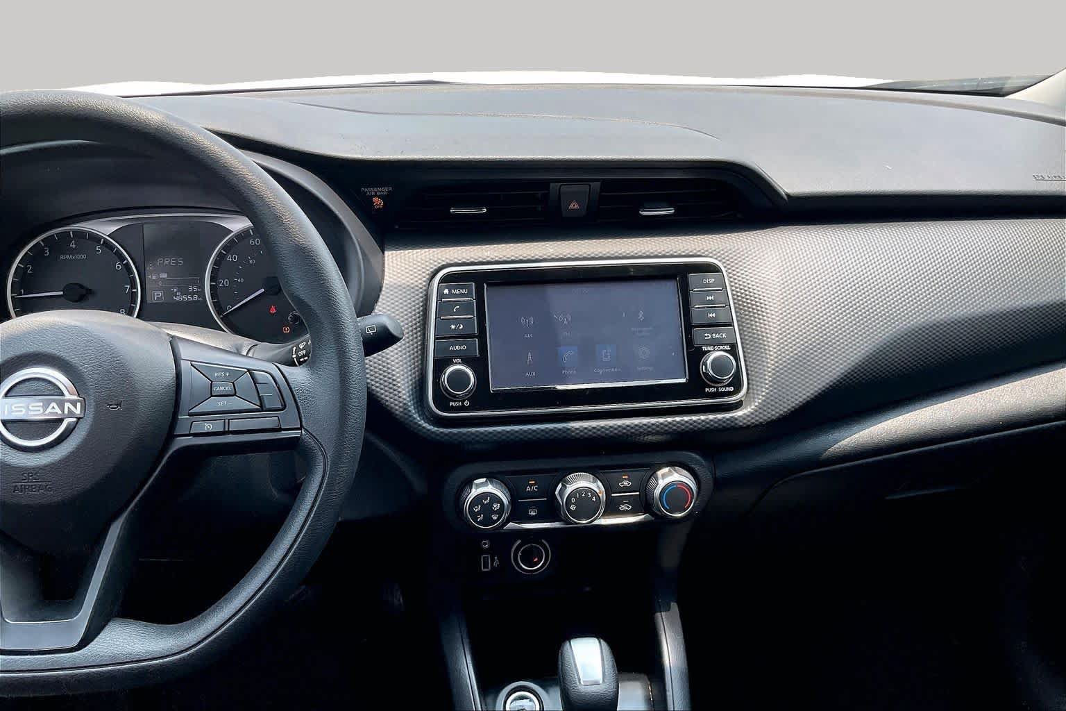 Used 2024 Nissan Kicks S FWD image 7