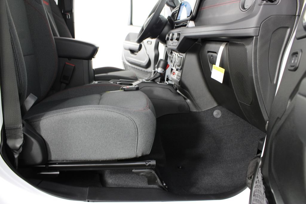 New 2026 Jeep Wrangler Unlimited Rubicon AWD/4WD image 19