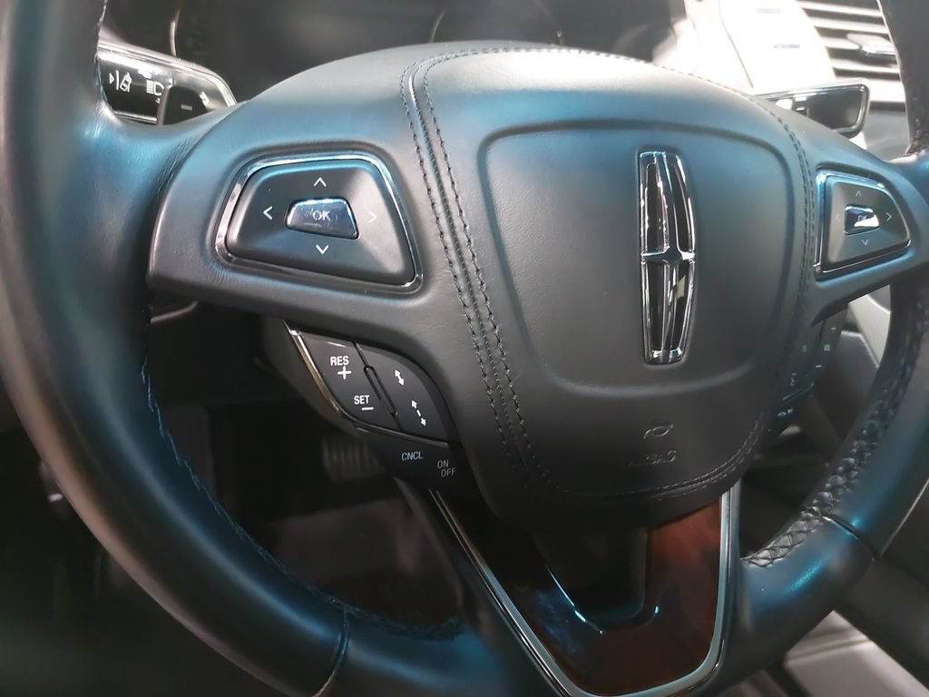 Used 2017 Lincoln MKZ Reserve w/ Technology Package FWD image 17