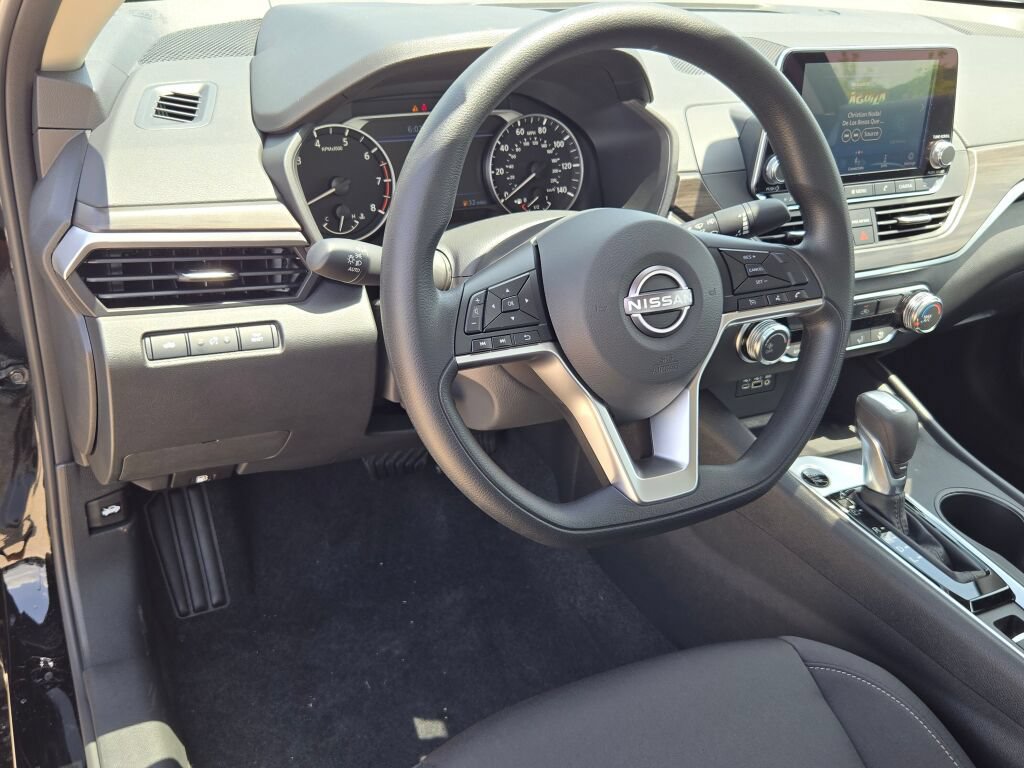 New 2026 Nissan Altima 2.5 SV AWD/4WD image 23