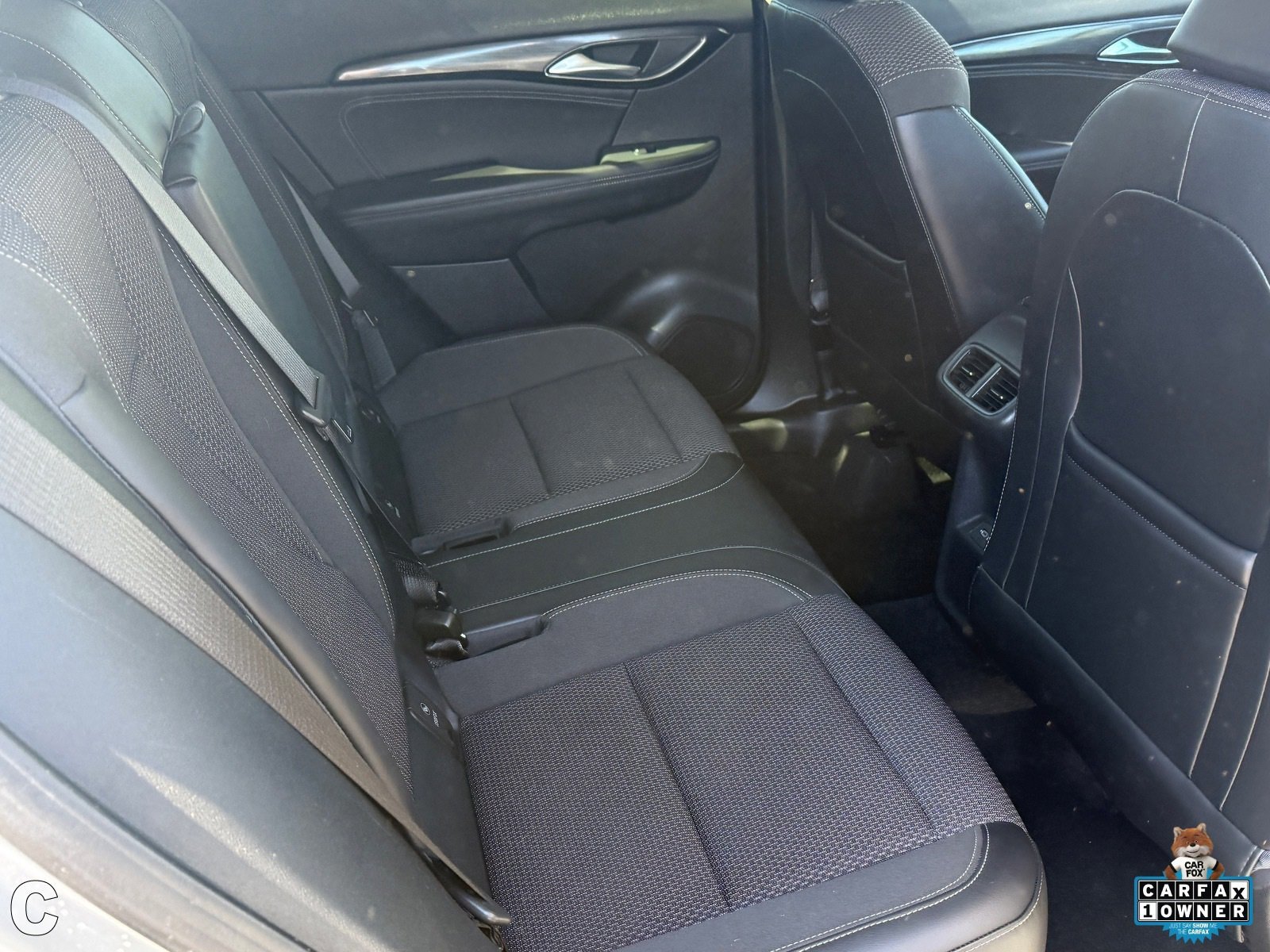 Used 2023 Buick Envision Preferred image 12