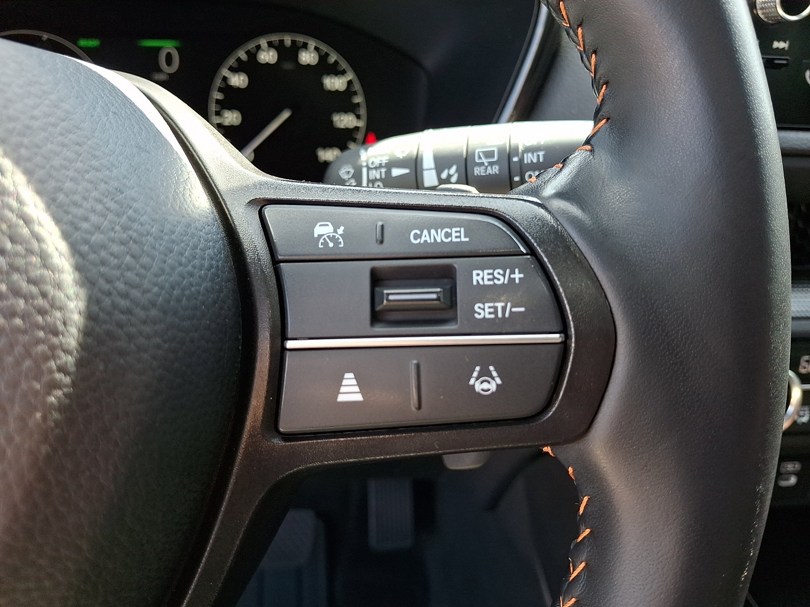 Used 2025 Honda CR-V Sport-L image 21