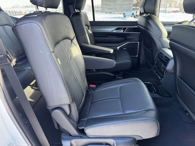 New 2026 Jeep Grand Wagoneer Limited image 16