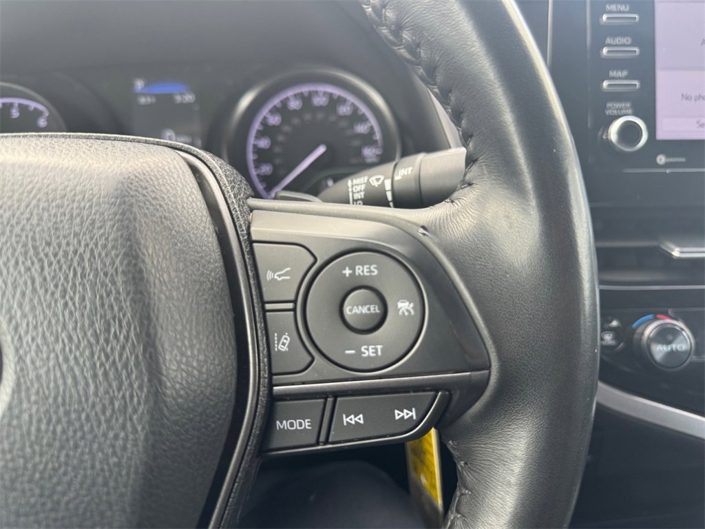 Used 2023 Toyota Camry SE image 22